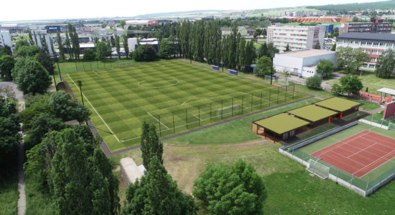 A kassa megyei labdarúgó stadionja az Ostrovského utcában, Kassán
